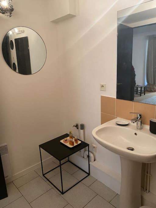 Loft/Jardin Et Parking : Le Petit Clos Bourdet Honfleur Eksteriør billede