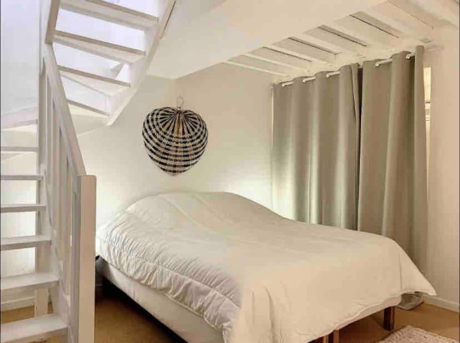 Loft/Jardin Et Parking : Le Petit Clos Bourdet Honfleur Eksteriør billede