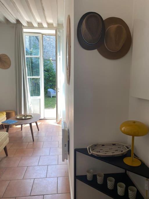 Loft/Jardin Et Parking : Le Petit Clos Bourdet Honfleur Eksteriør billede