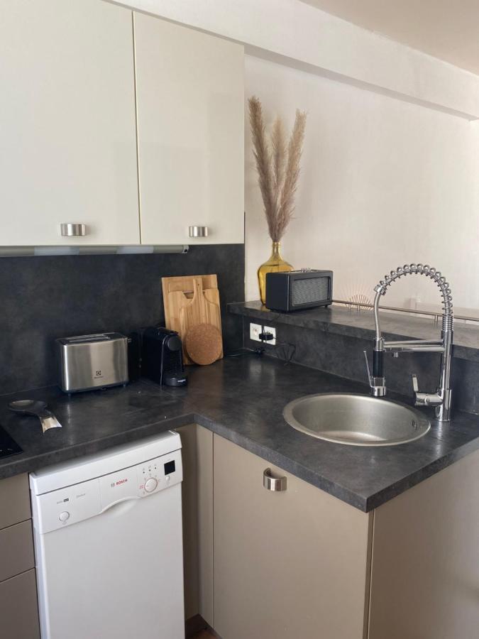 Loft/Jardin Et Parking : Le Petit Clos Bourdet Honfleur Eksteriør billede
